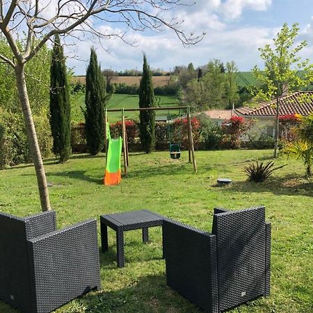 Suite Independante Au Coeur D'Un Jardin Arbore. Montaut  Luaran gambar
